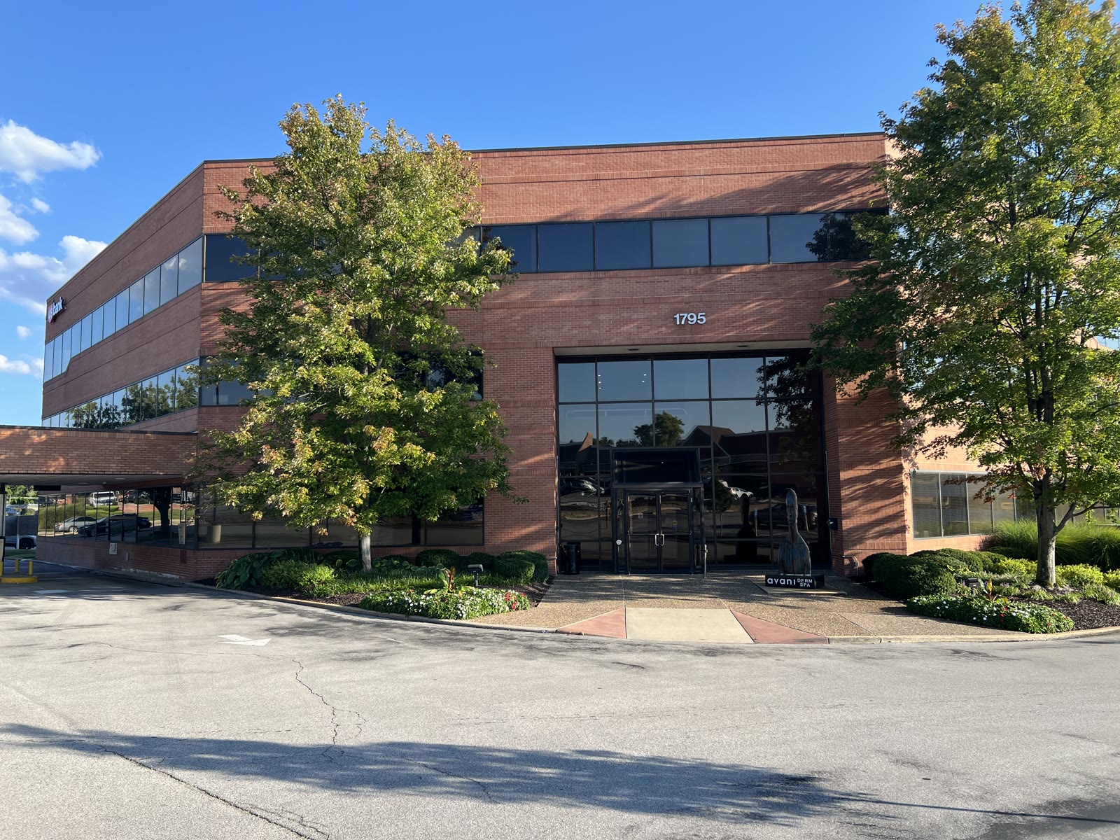 Sortor Insurance Agency office exterior in Chesterfield